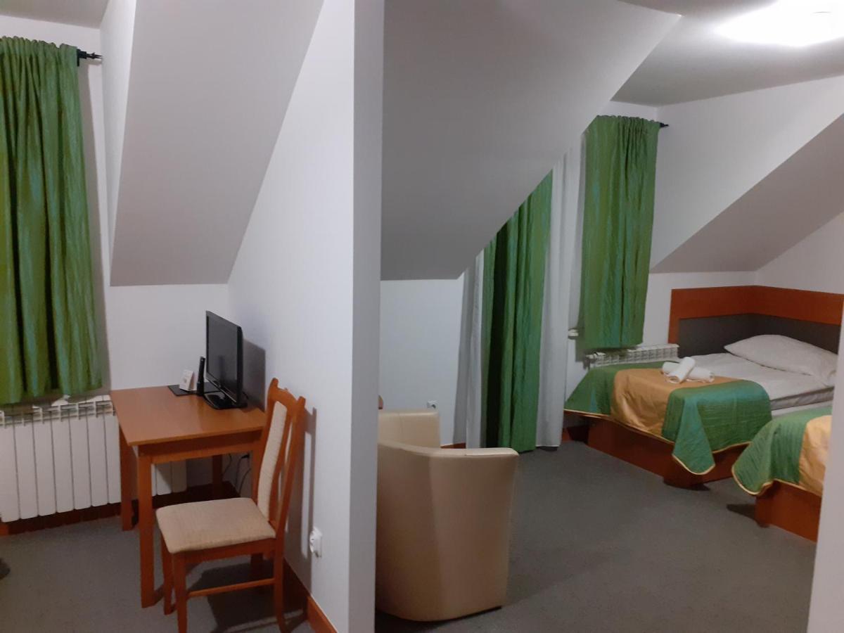 Aparthotel Arkadia 프우크 외부 사진